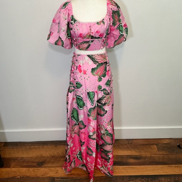 L’Atiste by Amy Pink Floral Butterfly Two-Piece Puff Sleeve Crop Top & Maxi Skir - Picture 3 of 12